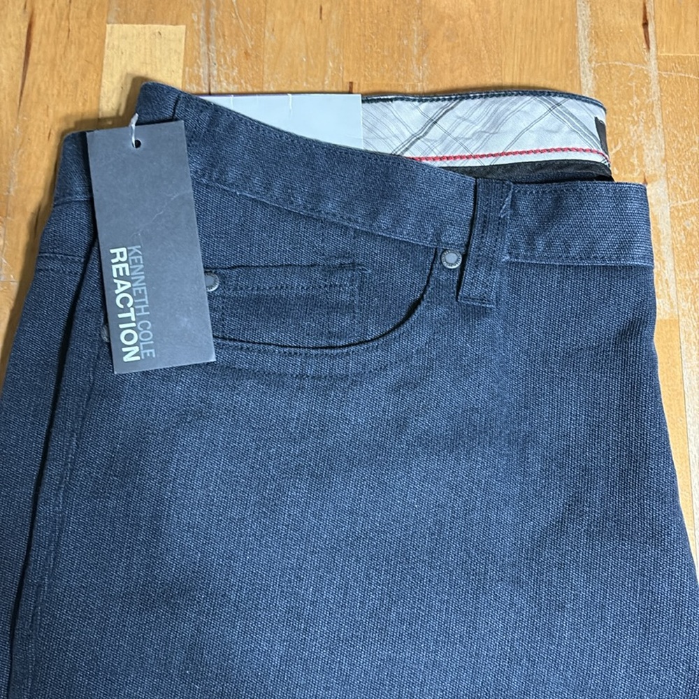 NWT Kenneth Cole Reaction flat front pants - Picture 3 of 11